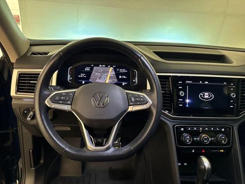 2022 Volkswagen Atlas 3.6L SEL Premium R-Line