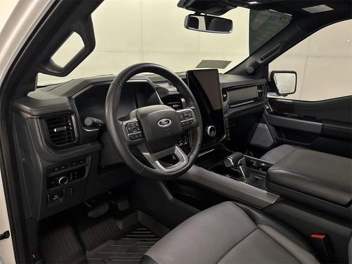 2023 Ford F-150 Lightning LARIAT