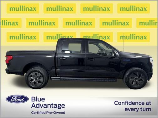 2025 Ford F-150 Lightning LARIAT