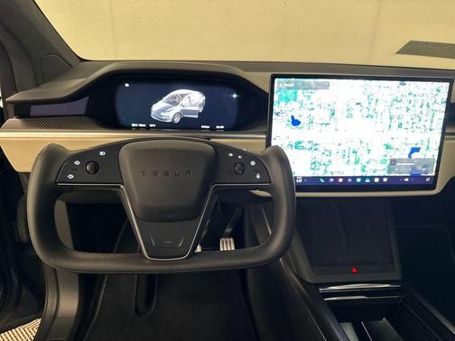 2023 Tesla Model X Plaid