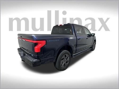 2023 Ford F-150 Lightning LARIAT
