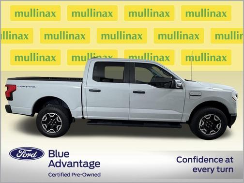 2023 Ford F-150 Lightning Pro