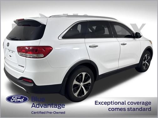 2017 Kia Sorento EX
