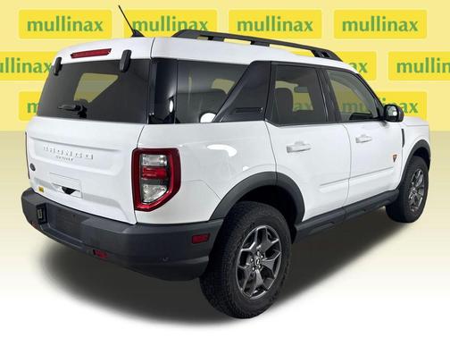 Oxford White 2023 Ford Bronco Sport Badlands