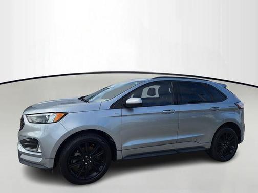 Iconic Silver Metallic 2022 Ford Edge ST Line