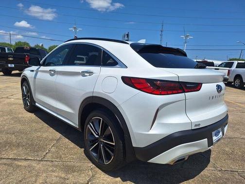 2024 INFINITI QX55 SENSORY
