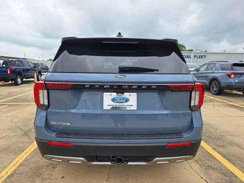 Vapor Blue Metallic 2026 Ford Explorer Active