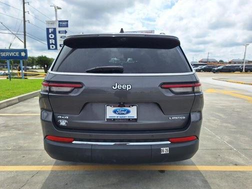 Baltic Gray Metallic Clearcoat 2024 Jeep Grand Cherokee L Limited