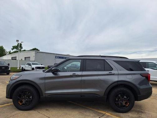 Carbonized Gray Metallic 2026 Ford Explorer Tremor