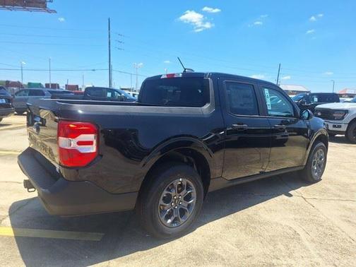 Shadow Black 2026 Ford Maverick XLT