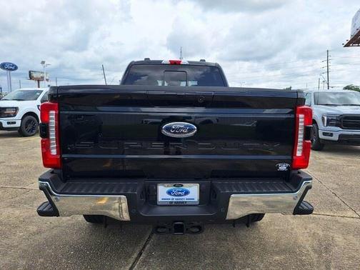 Agate Black Metallic 2026 Ford F-250 Lariat