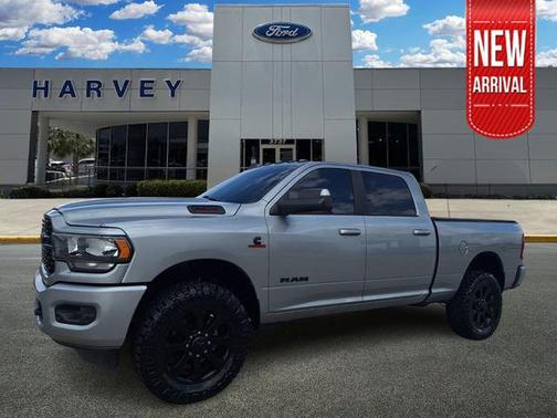 2022 RAM 2500 Big Horn Crew Cab 4x4 6'4' Box