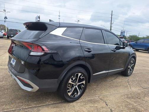 Ebony Black 2024 Kia Sportage EX