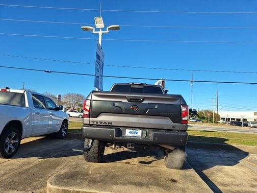 2021 Nissan Titan PRO-4X