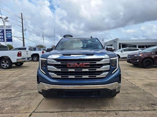 2024 GMC Sierra 1500 SLE