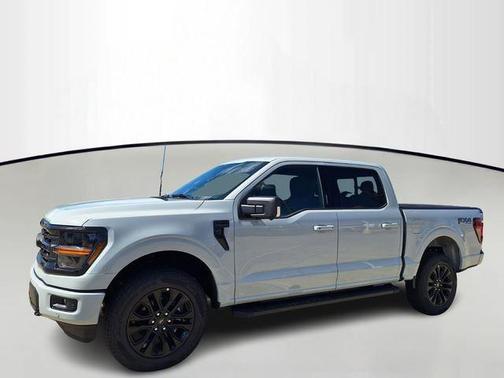 Avalanche 2026 Ford F-150 XLT