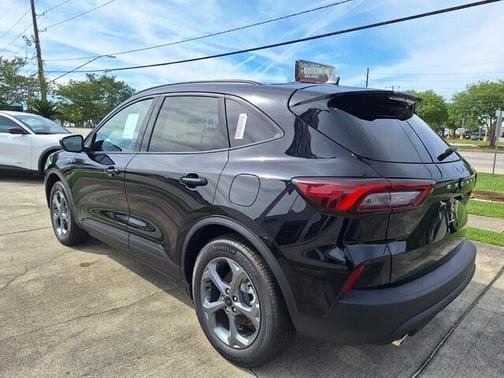 agate black metallic 2026 Ford Escape ST-Line