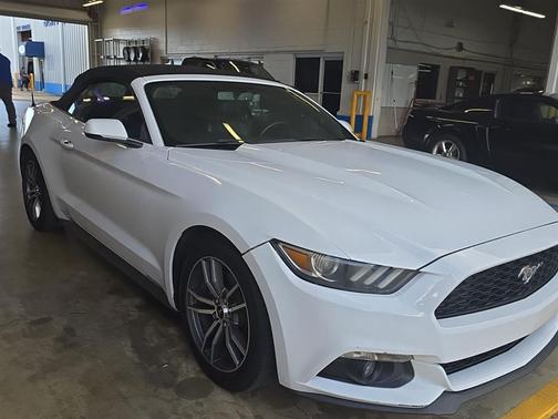2016 Ford Mustang EcoBoost Premium