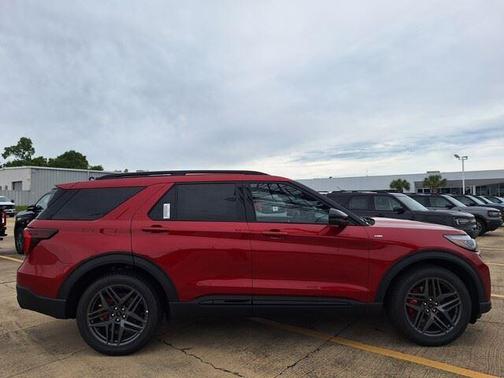 Rapid Red Metallic Tinted Clearcoat 2026 Ford Explorer ST-Line