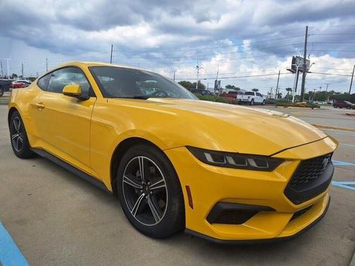 2024 Ford Mustang EcoBoost