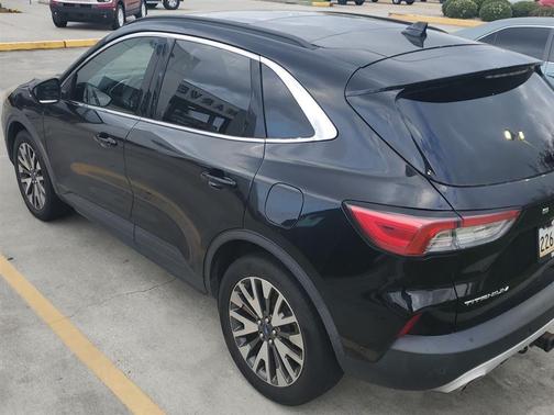 Agate Black Metallic 2020 Ford Escape Titanium