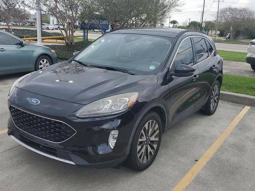 Agate Black Metallic 2020 Ford Escape Titanium