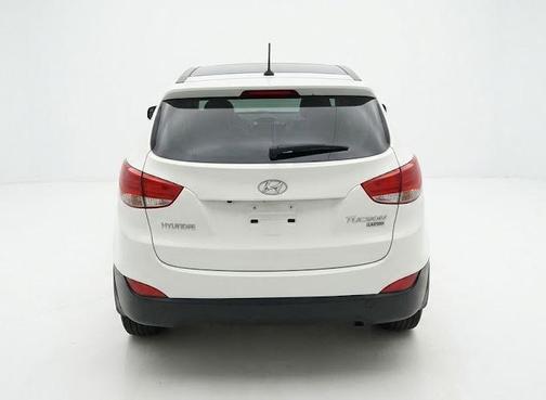 Cotton White 2013 Hyundai TUCSON Limited