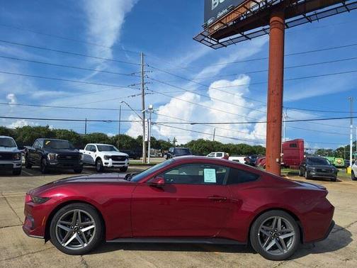 Molten Magenta Metallic Tri-coat 2025 Ford Mustang EcoBoost Premium