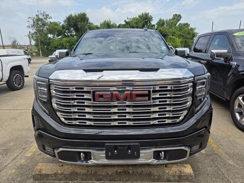 Onyx Black 2022 GMC Sierra 1500 Denali