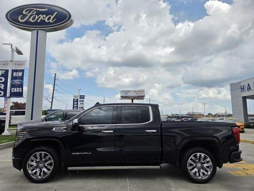 Onyx Black 2022 GMC Sierra 1500 Denali