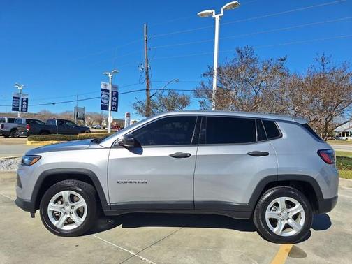 2023 Jeep Compass Sport