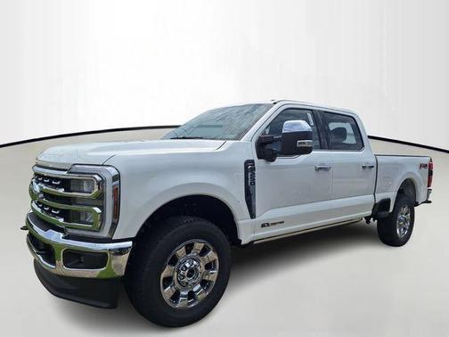 Star White Metallic Tri-Coat 2026 Ford F-250 Lariat