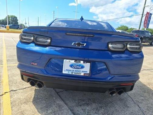 2021 Chevrolet Camaro RWD Coupe LT1
