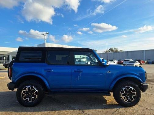 2022 Ford Bronco Outer Banks