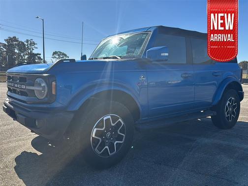 2022 Ford Bronco Outer Banks