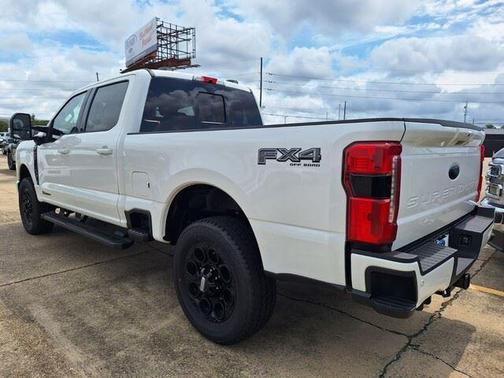 Star White Metallic Tri-Coat 2026 Ford F-250 Lariat
