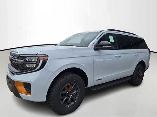 Space Silver Metallic 2026 Ford Expedition Tremor