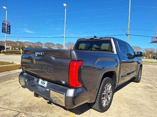 2023 Toyota Tundra Hybrid 1794 Edition
