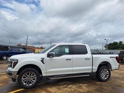 Oxford White 2026 Ford F-150 Lariat