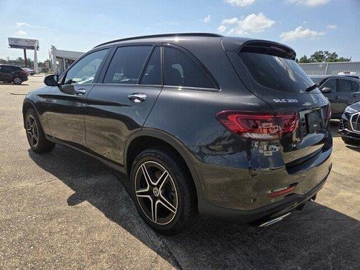 Graphite Grey Metallic 2022 Mercedes-Benz GLC 300 4MATIC