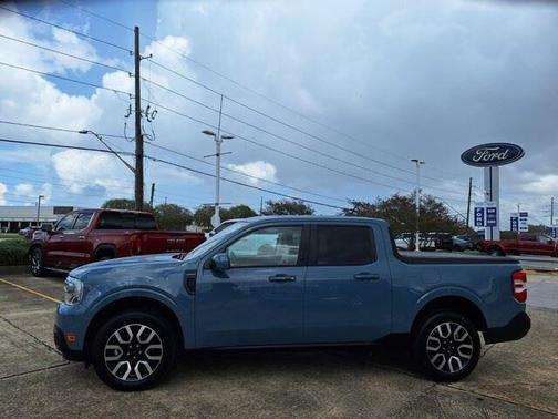 2023 Ford Maverick Lariat
