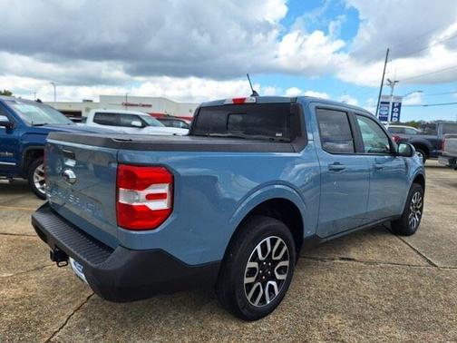 2023 Ford Maverick Lariat
