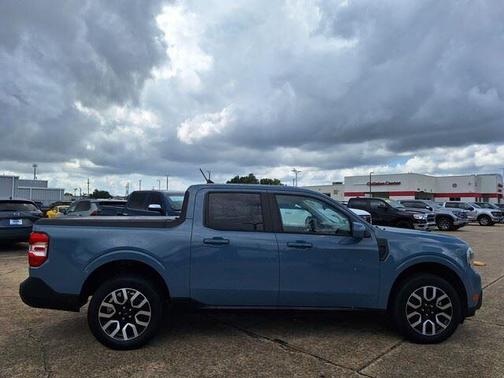2023 Ford Maverick Lariat