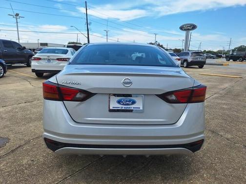 2021 Nissan Altima S FWD
