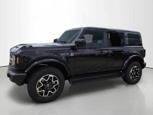 Shadow Black 2026 Ford Bronco Outer Banks