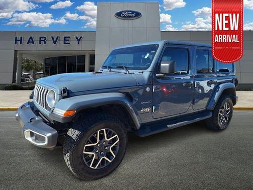 2024 Jeep Wrangler 4-Door Sahara 4x4