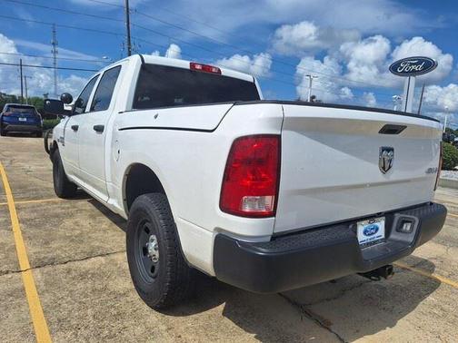 2020 RAM 1500 Classic SSV Crew Cab 4x4 5'7' Box