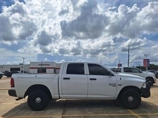 2020 RAM 1500 Classic SSV Crew Cab 4x4 5'7' Box