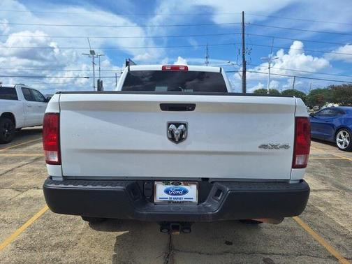 2020 RAM 1500 Classic SSV Crew Cab 4x4 5'7' Box