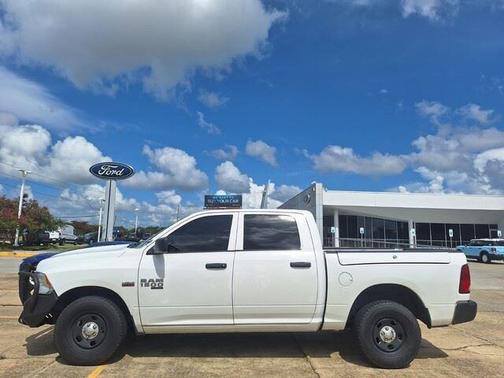 2020 RAM 1500 Classic SSV Crew Cab 4x4 5'7' Box